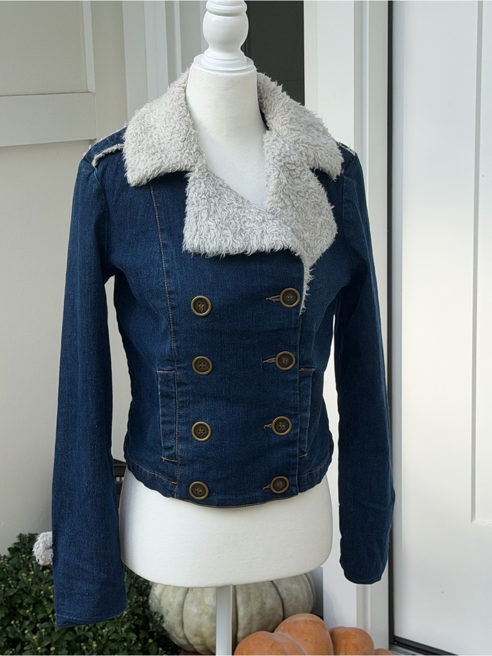 Vintage 2000’s Forever 21 Faux Shearling Collar Denim Peacoat Jacket
